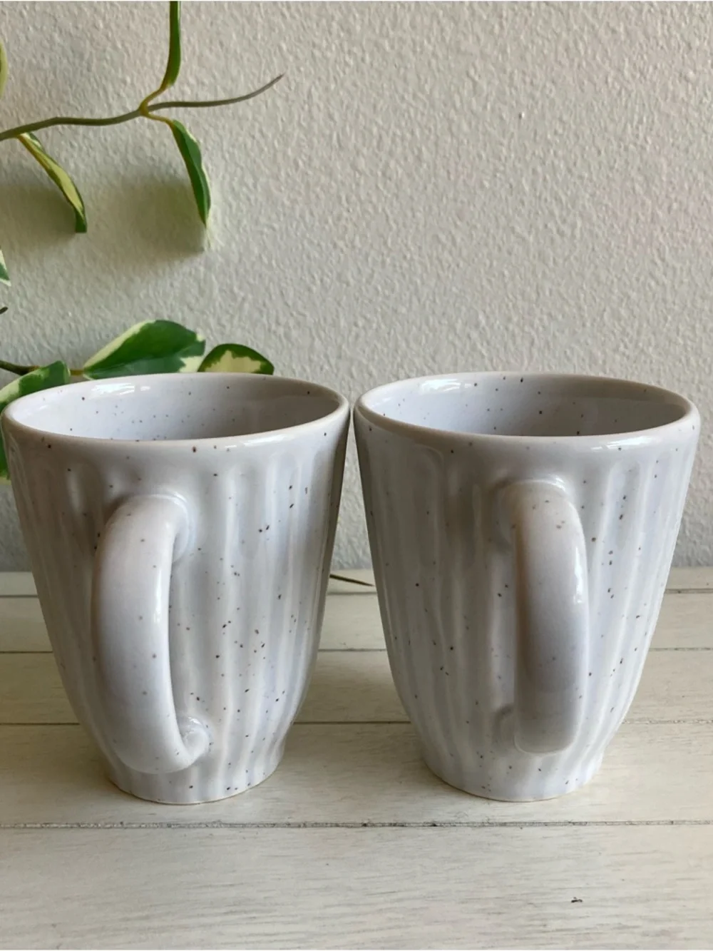West Elm Set of 2 Ribbed Speckled Tea Coffee Mugs White Beige Neutral